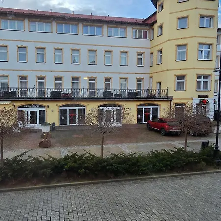 Eastside Apartments-Apartament Rodzinny Przy Deptaku Zdrojowa 12 Swieradow-Zdroj Exterior photo