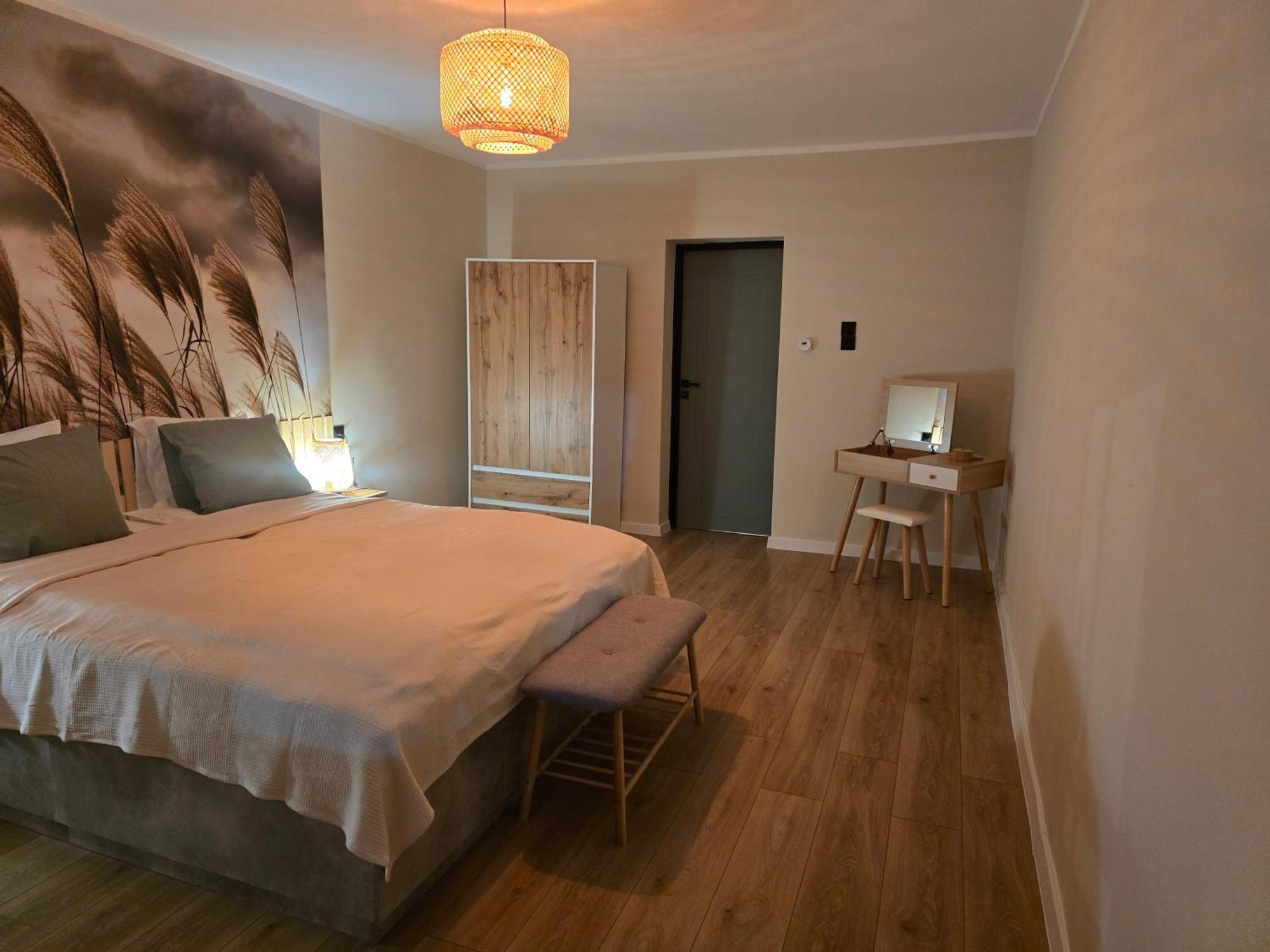 Eastside Apartments-apartament Rodzinny Przy Deptaku Zdrojowa 12