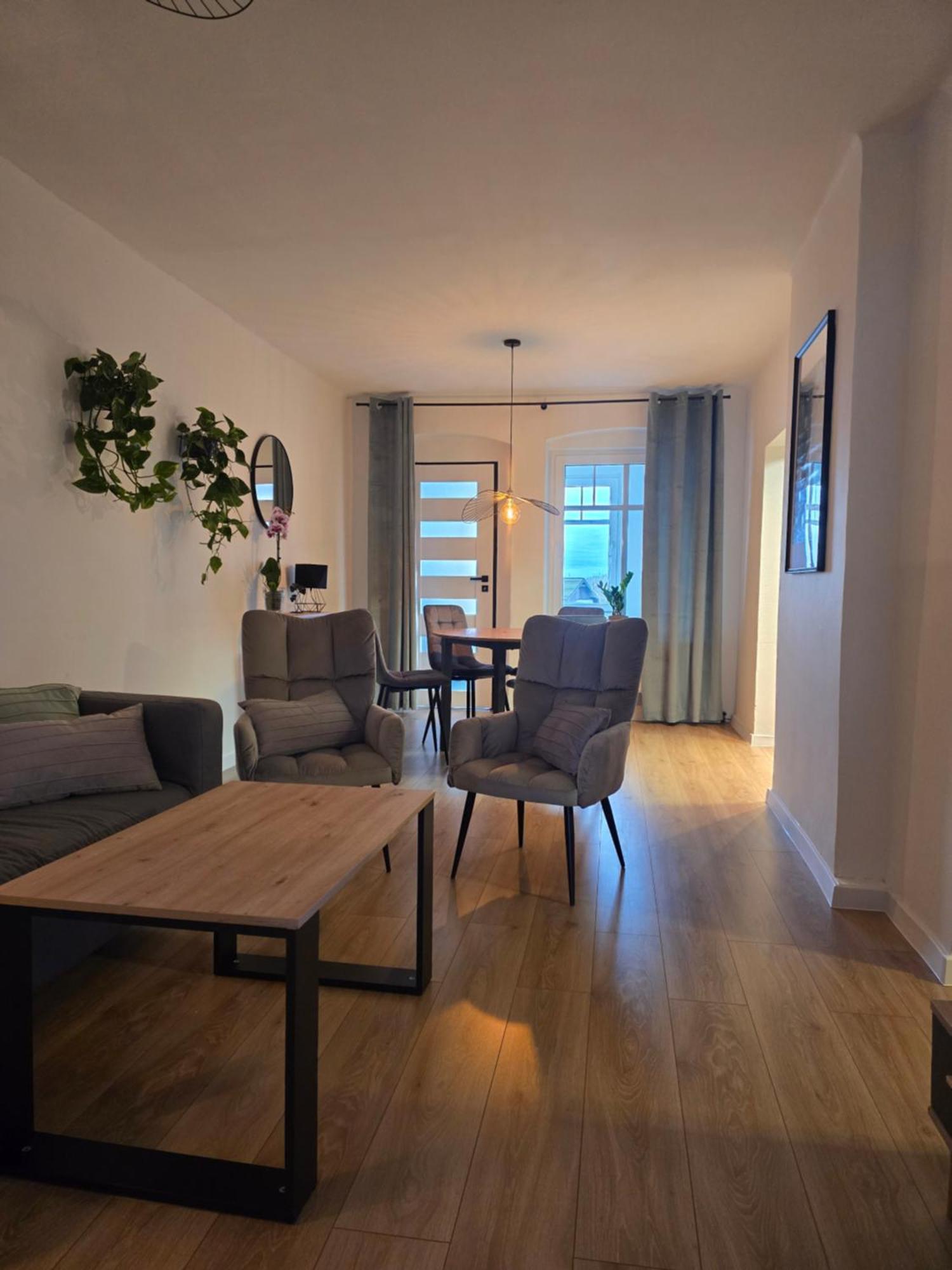 Eastside Apartments-apartament Rodzinny Przy Deptaku Zdrojowa 12 * Swieradow-Zdroj